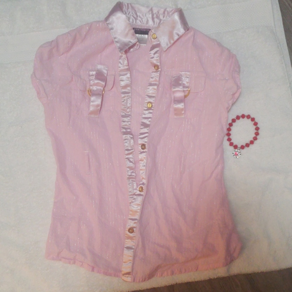 Very Cute Girls Button Down Shirt.